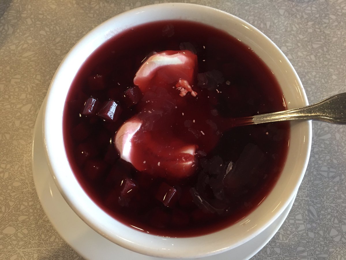 nicahokie's tweet photo. I grew up thinking that all soups had to be warm then I heard Zelensky risked his life for a bowl of #Borcht at the beginning of the war. So naturally I had to find out what all the fuss was about. This is my first #Borscht. It is to die for!
Slava Ukraini! https://t.co/h8X6GlCWY3