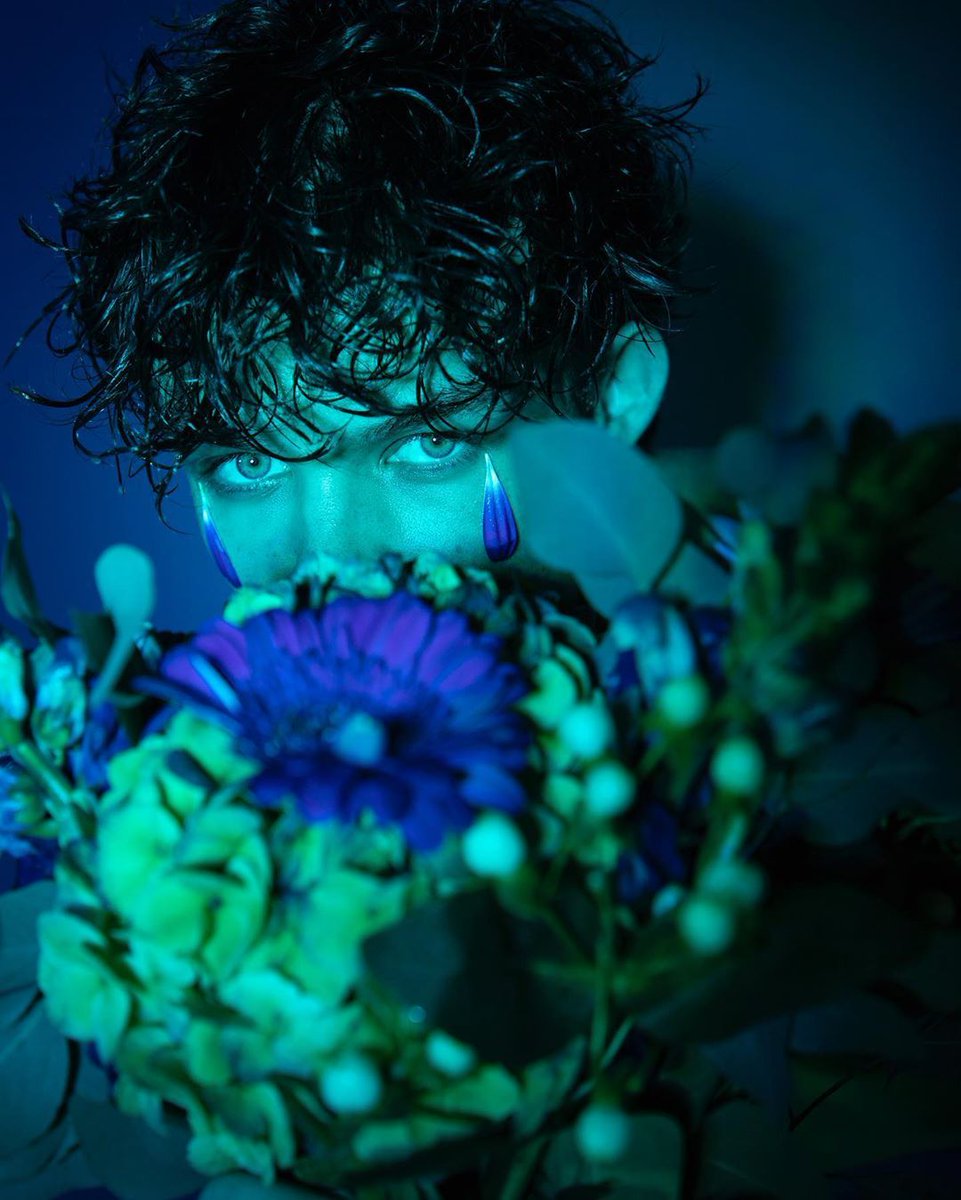 CRIMESONTEARS's tweet image. ㅤㅤㅤㅤㅤㅤㅤㅤㅤㅤㅤㅤ
ㅤㅤㅤ⸺  𝕾𝐞𝐝𝐮𝐜𝐭𝐢𝐯𝐞
ㅤㅤㅤㅤㅤㅤㅤ⸸
ㅤㅤㅤㅤㅤ𝕾𝐮𝐧𝐝𝐚𝐲 ⸺ 

ㅤ “𝑾𝒉𝒂𝒕 𝒕𝒖𝒓𝒏𝒔 𝒎𝒆 𝒐𝒏 𝒊𝒔 𝒏𝒐𝒕 𝒘𝒉𝒂𝒕 𝒚𝒐𝒖 𝒅𝒐 𝒕𝒐 𝒎𝒚 𝒃𝒐𝒅𝒚, 𝒊𝒕 𝒊𝒔 𝒘𝒉𝒂𝒕 𝒚𝒐𝒖 𝒅𝒐 𝒕𝒐 𝒎𝒚 𝒎𝒊𝒏𝒅 ”