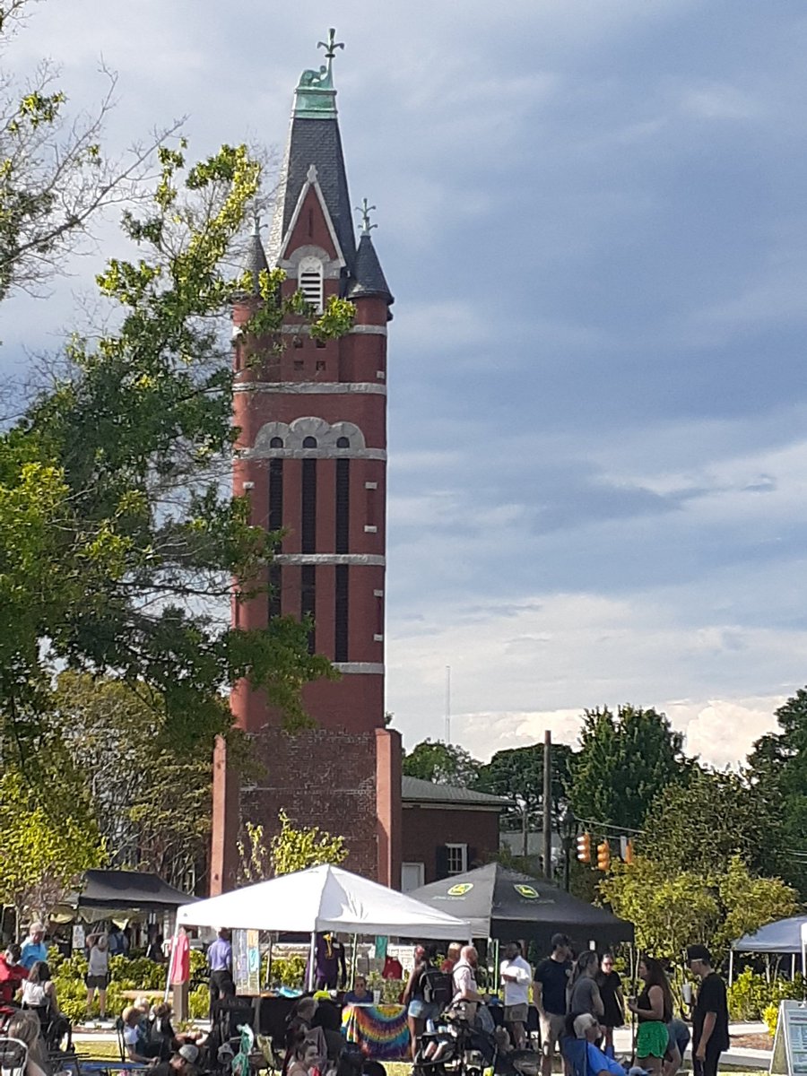 cablesandvolts's tweet photo. Supporting local organization at their  Earth Day Jam at  Bell Tower Park DT Salisbury. 
...
#earthday #supportlocal #salisburync #saturdayvibes https://t.co/zTb8RzR5sR