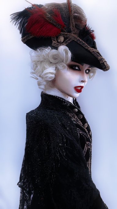 Smelling like Blackpowder and Mulberries.  Tonight's cosplay for our @TeamDevilsLuck #TTRPG #dnd Twitch<a href="/tag/dnd"class="tags"><span>#dnd</span></a><a href="/tag/ttrpg"class="tags"><span>#ttrpg</span></a>