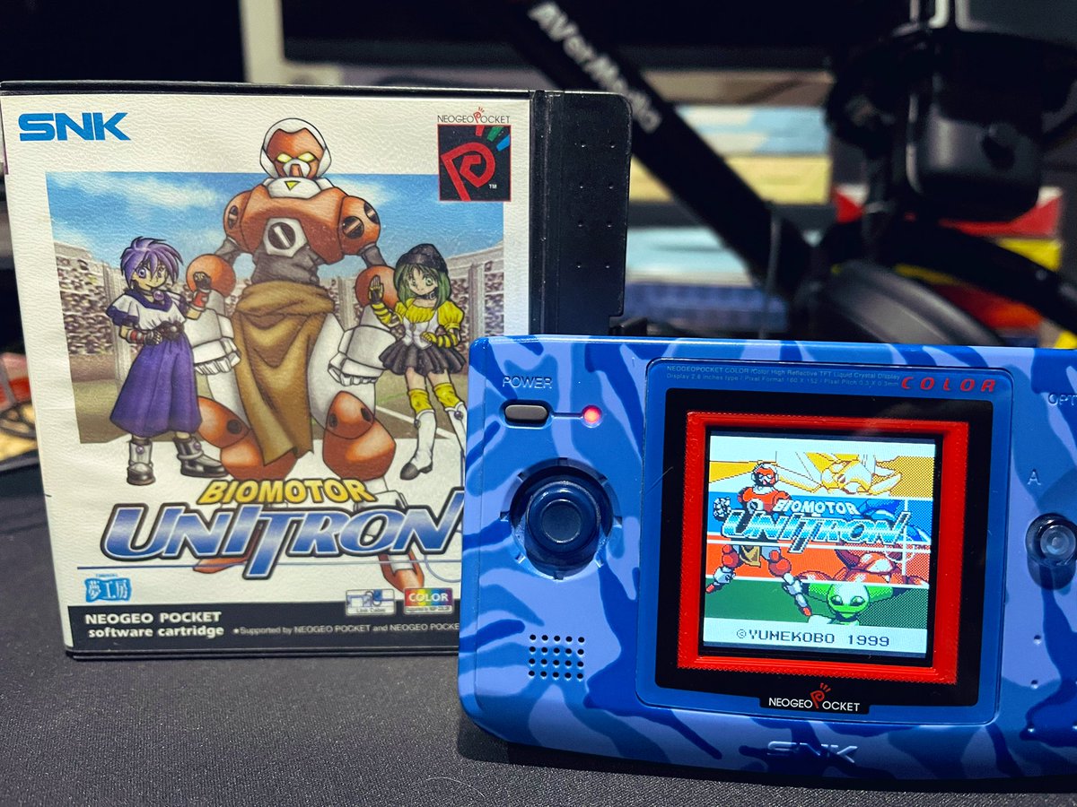 RetroBreakNick's tweet photo. Juan from Deadpan Robot VERY kindly let me borrow his modded Neo Geo Pocket Color so now I can finally play Biomotor Unitron and actually see what’s going on! 😁 #retrogaming #neogeo #biomotorunitron https://t.co/xmDolHGgX3