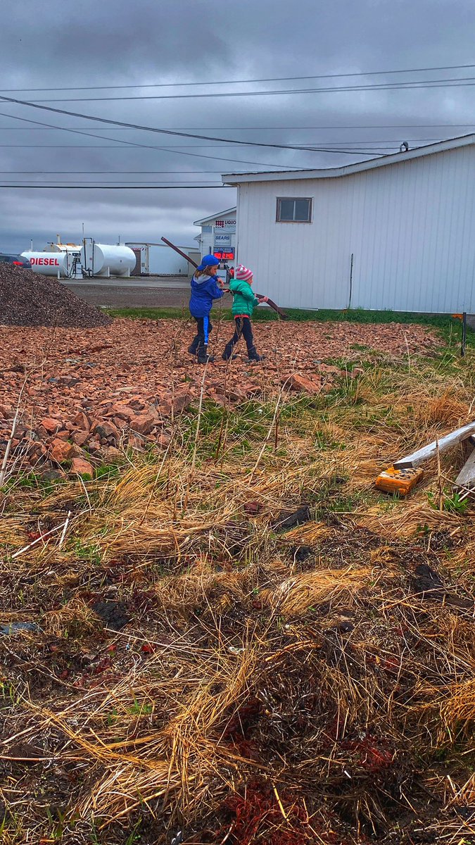 LisaSheppardInc's tweet photo. Foggy but productive morning cleaning up the community!! #communitycleanup #towncleanup #garbagepickup #lamaline https://t.co/woX7LoF9AR