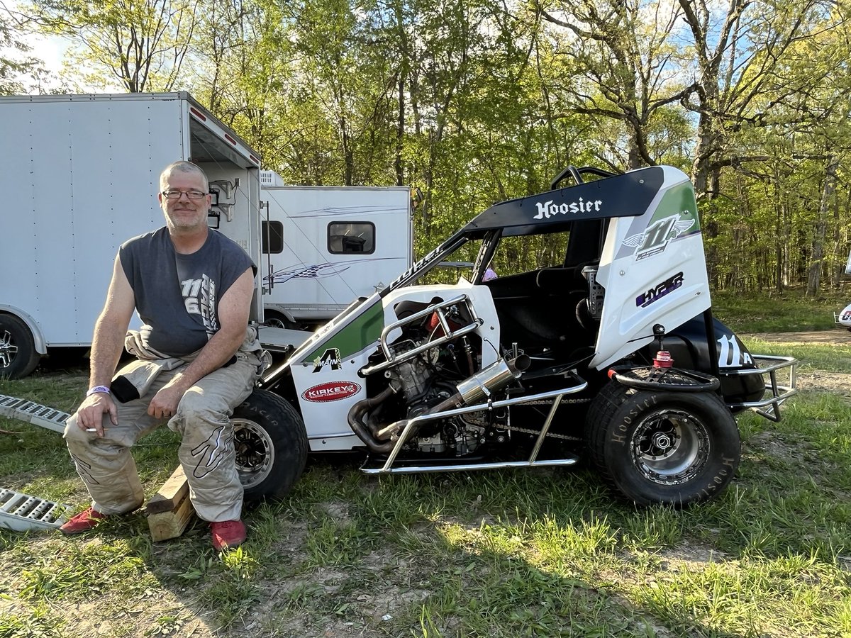 Amain_podcast's tweet photo. It’s RACE DAY here @HillBlanket 🏁 https://t.co/PBxAp9FuHK