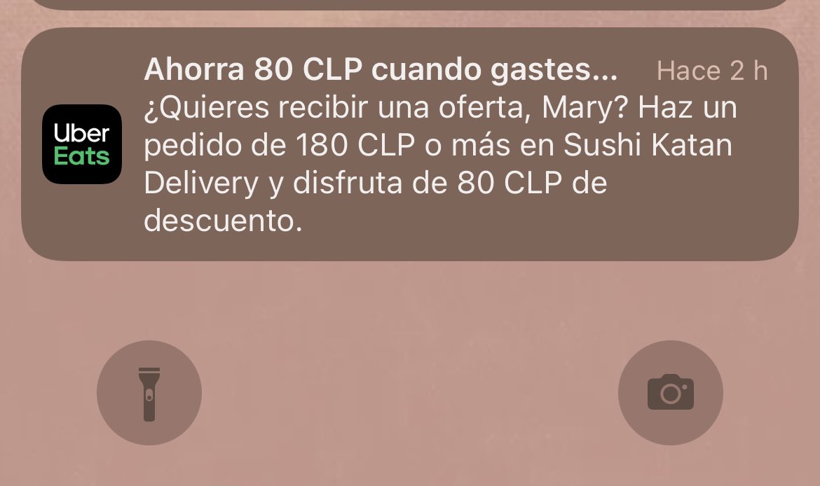 Katm989's tweet photo. Que onda @UberEats_Chile me quieren hacer ahorrar millones? Son super considerados conmigo #ubereats #oferton https://t.co/5pbdN5qGOx