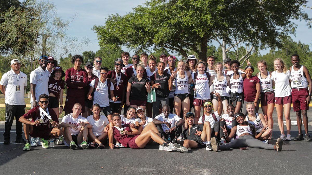 8⃣ Gold medals 🥇
5⃣ Silver medals 🥈
3⃣ Bronze medals 🥉
5⃣ School records broken 

It was a heck of a trip to the Sunshine State! ☀️

#ExpectToWin I #GoBigE