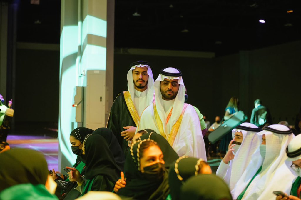 mawhiba's tweet photo. فوق هام السحب 🇸🇦

#آيسف_2022
#سعوديون_ينافسون_العالم https://t.co/yt0uptfJOY
