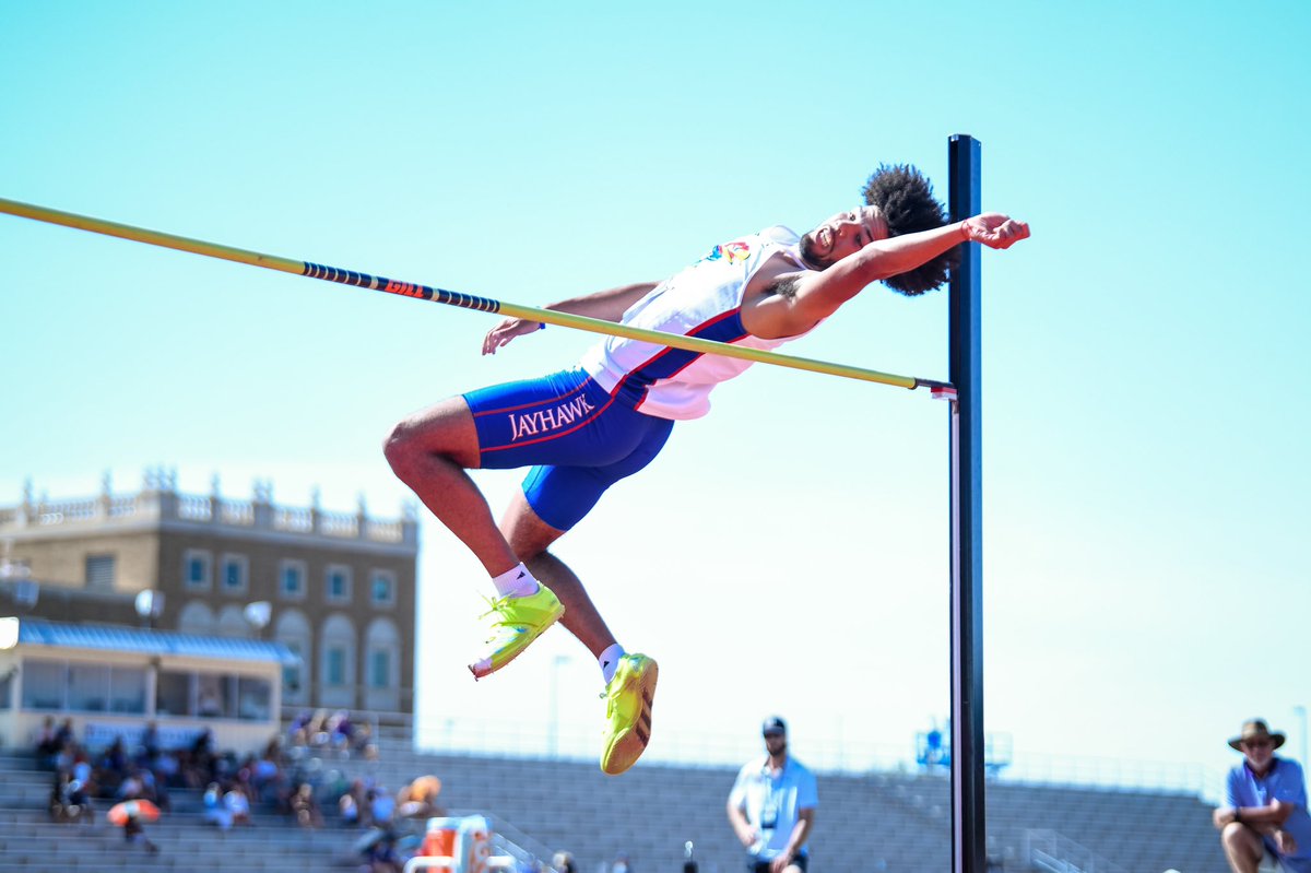 kansastfxc's tweet photo. First Big 12 Outdoors and first podium spot for Devin Loudermilk! 🏅 

The KU freshman places seventh in the men’s high jump by clearing 2.11m (6-11 ft.).

#KUtrack #RockChalk https://t.co/we7XtNawdN