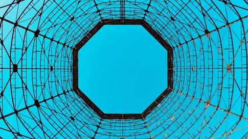 wef_es's tweet photo. ¿Qué es la "Industria 4.0" y qué significará para los países en desarrollo? https://t.co/BdVmSsTA0v https://t.co/z9VKAZHsBs