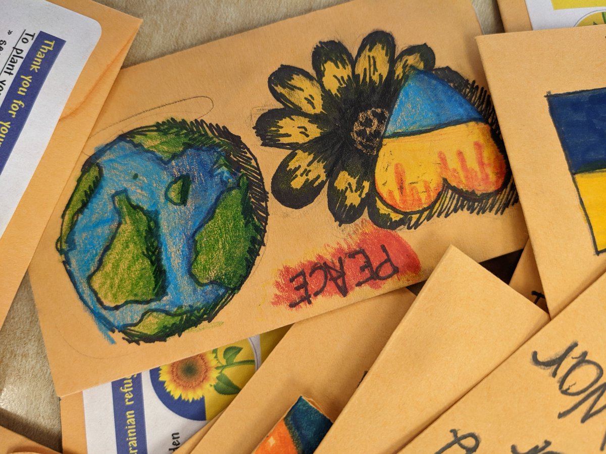 Aimie10M's tweet photo. Thank you to our @SouthFieldsV students, and community for all the support for our "Seeds For Peace" sales to support Ukrainian refugees through the @RedCrossOntario https://t.co/B0SXlRms08