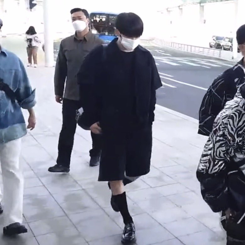 정재원 •̑‧̮•̑ tweet media