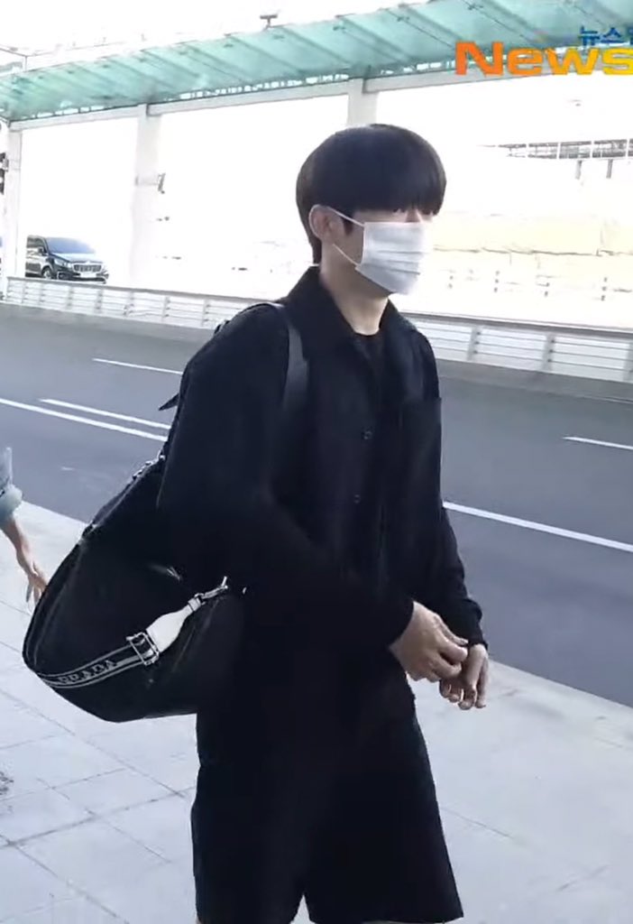 정재원 •̑‧̮•̑ tweet media