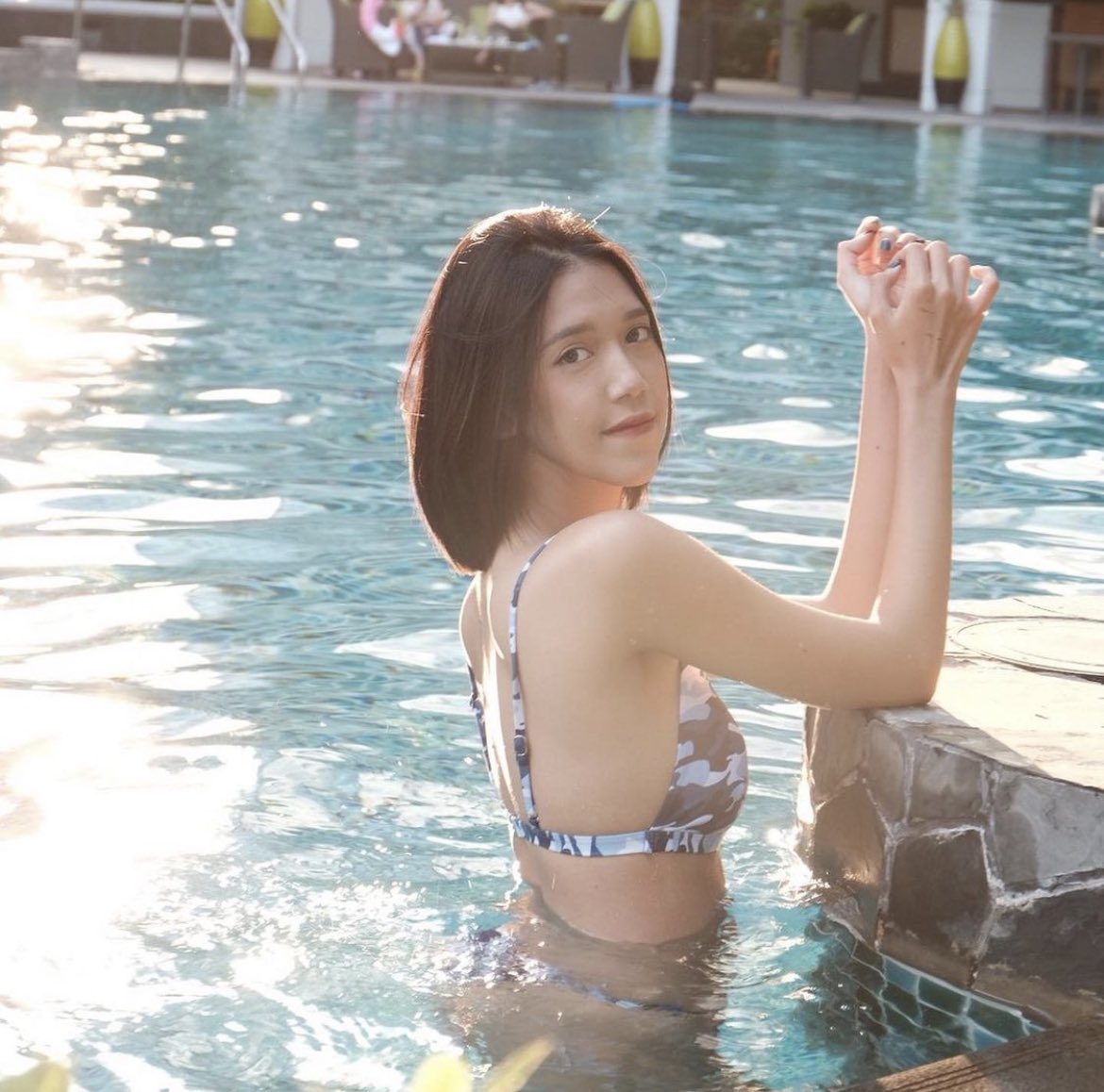 lsisijx's tweet photo. ใครเคยลองในสระน้ำบ้างคะ รู้สึกยังไงบ้าง #เงี่ยน #เรียลหญิง #ยืมเมจ𝐟𝐨𝐫𝐬𝐞𝐱 #นัดเย็ด https://t.co/2mY74dPnFg