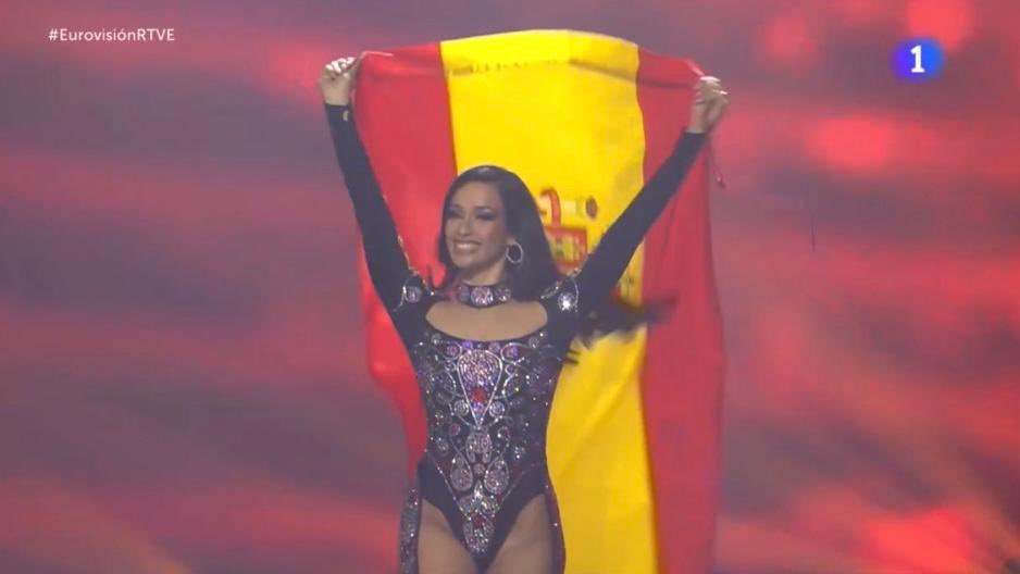 EvaHug1's tweet photo. @ChanelTerrero es la ganadora de principio a fin, que orgullo ese tercer puesto después de tantos años, España ha vuelto a estar ilusionada. GRACIAS🇪🇸❤️ https://t.co/jDAv95cKWz
