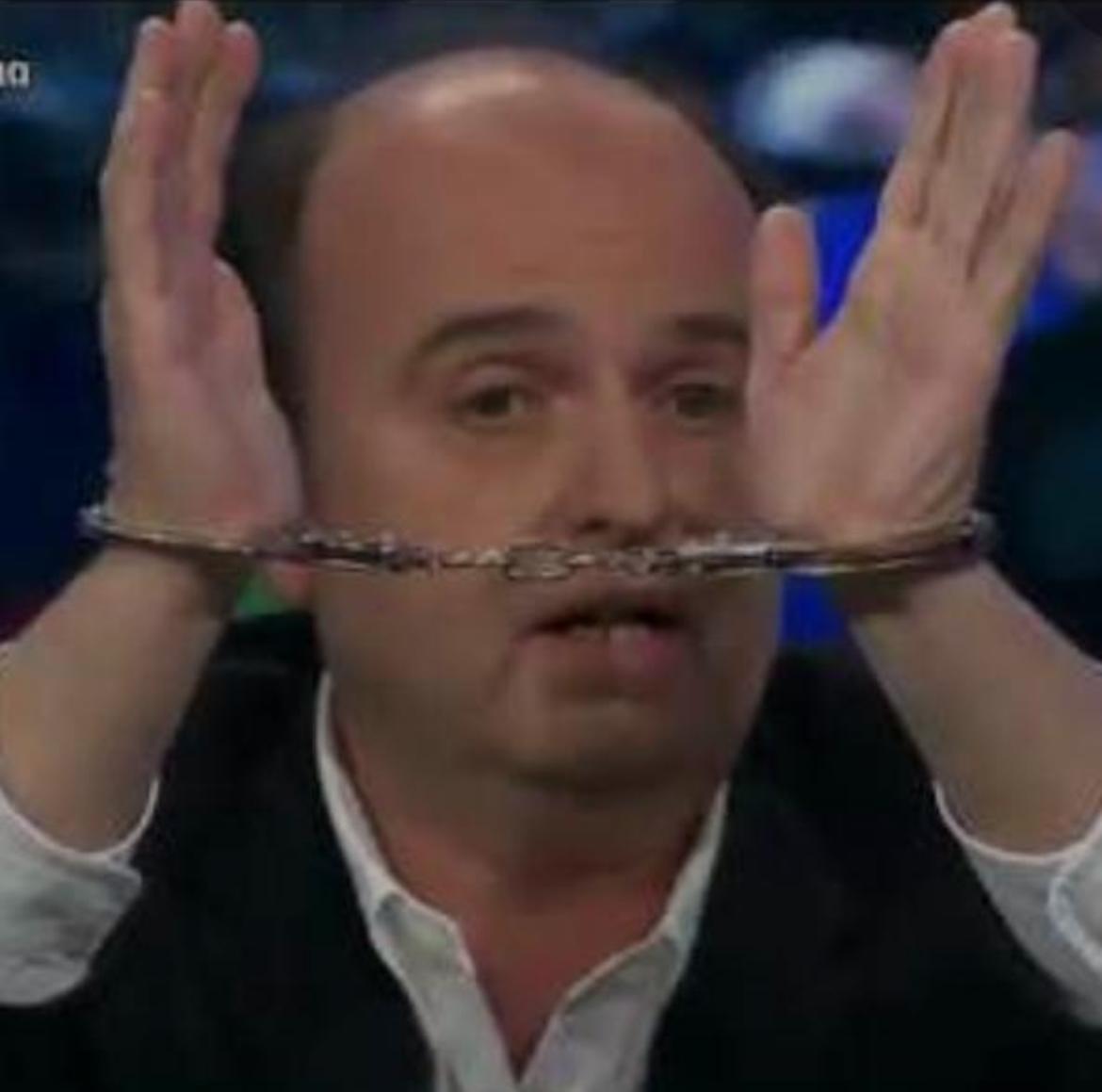 dieavaa's tweet photo. Un día más siendo Juanma Rodríguez #Eurovision https://t.co/Ts0Yzz1jUz