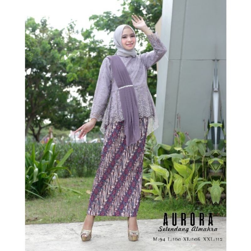 nuhayya00's tweet photo. Kebaya aurora selendang
💰:128k
🛒: https://t.co/OV6f34lRwC https://t.co/CsBqxron9k
