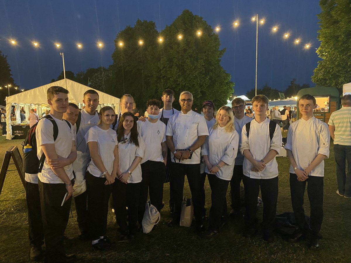 The Gallery Restaurant at Farnborough College tweet media