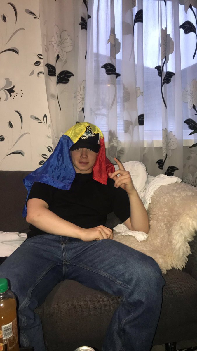 raebzzzTheThird's tweet photo. Did i choose Romania or did @romania choose me??? #stayblessd #Eurovision #nor #romania #Subwoolfer https://t.co/bGCJb5IjA1