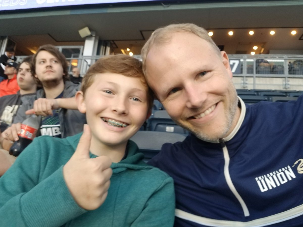 ErasmusKersting's tweet photo. Supporting our Union!! #doop https://t.co/S0cq96la85
