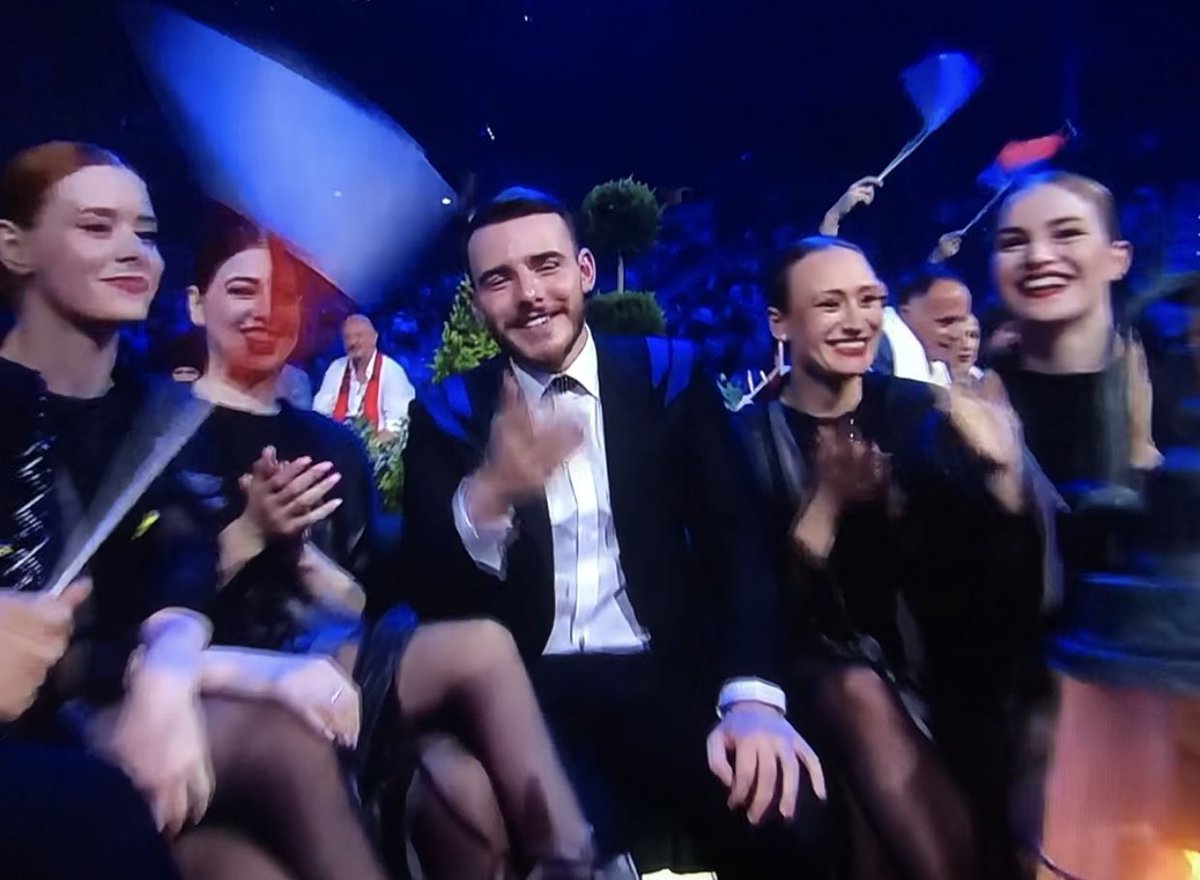 limonerosse's tweet photo. DLA NAS I TAK KRYSTIAN JEST ZWYCIĘZCA  #Eurovision https://t.co/00W1Ly4Z3T
