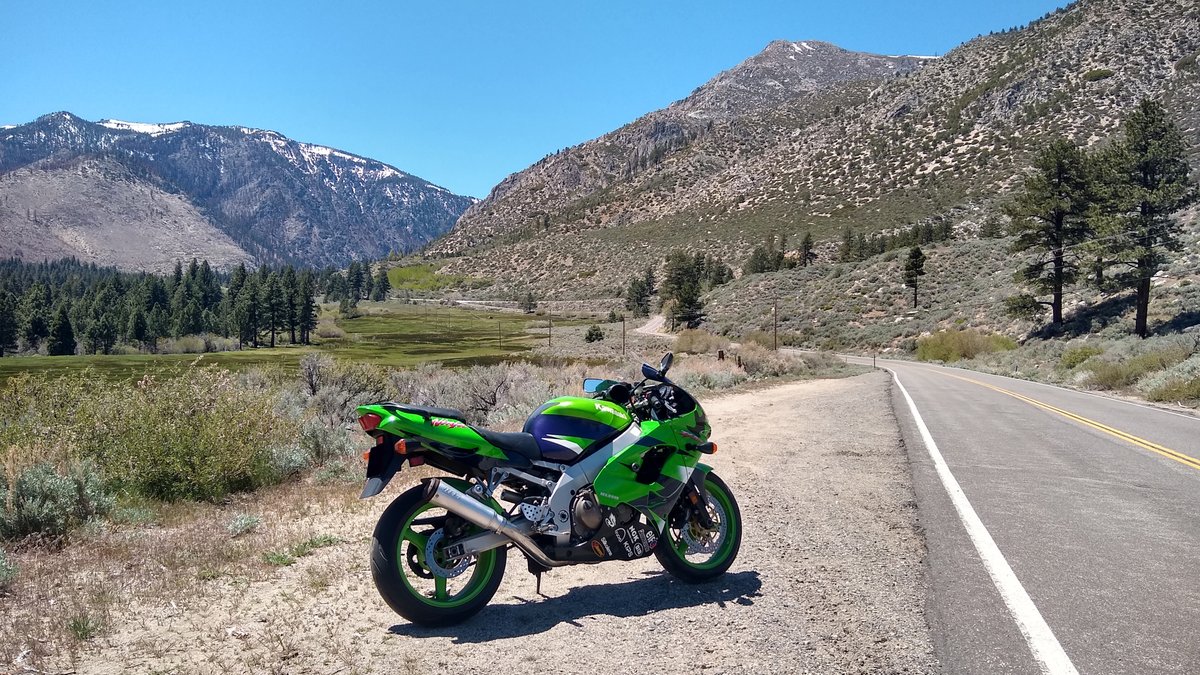 9rNet's tweet photo. Rare 50-state (California EVAP) #Kawasaki #ZX9R makes getting 65 MPG Imperial on #E10 gasoline look...
mighty fine!
#EanCreiche 🪶🪶🪶 #Supertrapp #KawasakiNinja https://t.co/tOsag9cJ1B