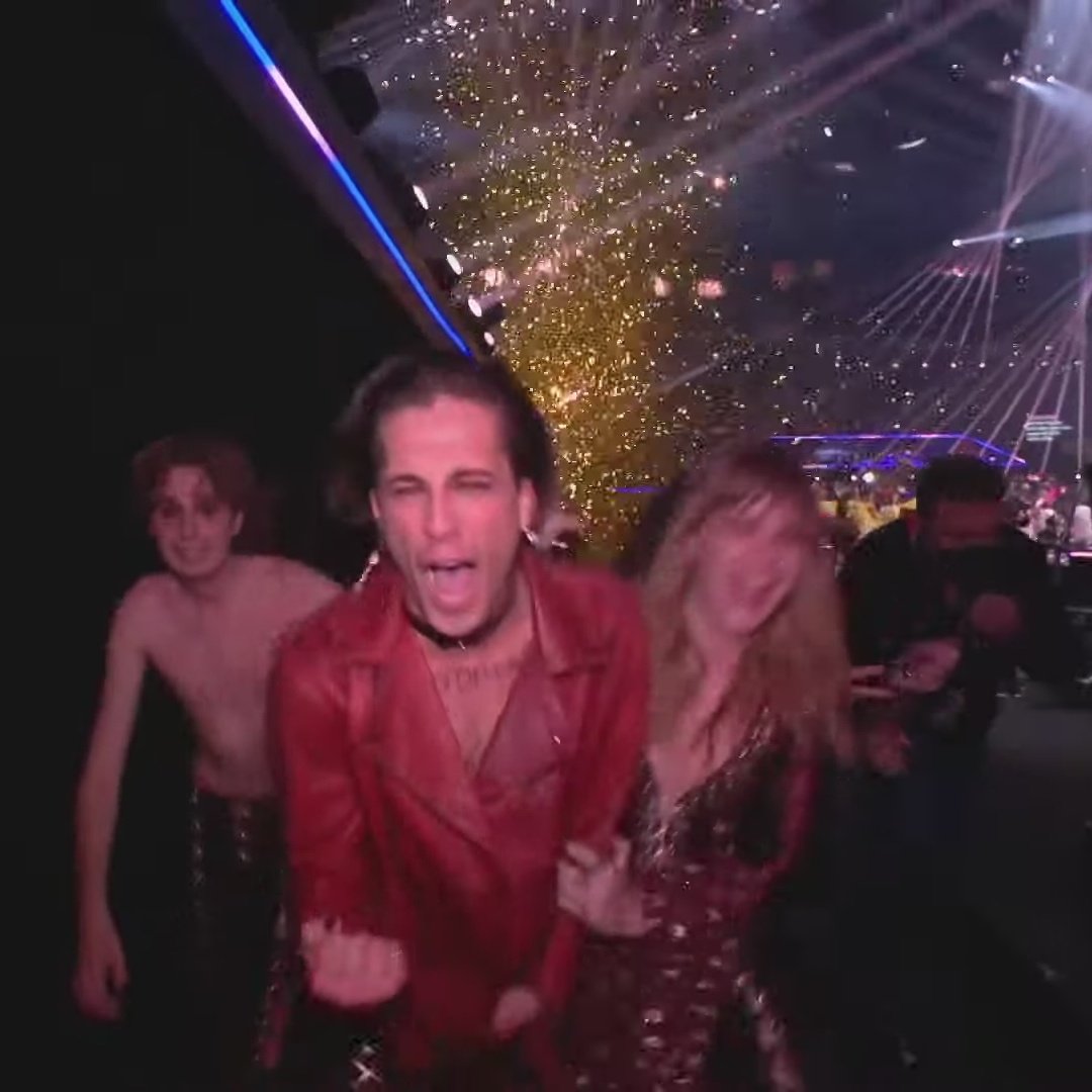 lantsova_'s tweet photo. давайте, кидайте тапками, но вайб этой победы >>> все остальное 
#Eurovision https://t.co/FaLYEmbVGv