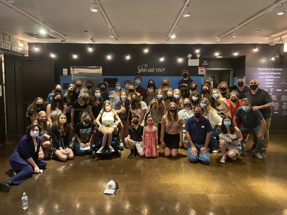 Thank you <a href="/gglasstheatre/">Lookingglass Theatre</a> for reminding Stageplayers young and old to stay young at heart while we play through life! Alice’s journey through the Lookingglass is an adventure to behold!