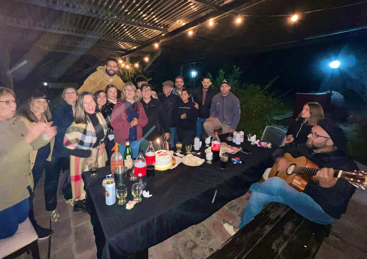belrol's tweet photo. Aniversario #10 Harás La Tostada🐎
Familia+ Campo+ Guitarra
Que puede salir mal?
#enjoyingWeekend ♥️ https://t.co/cJKJPYmNh5