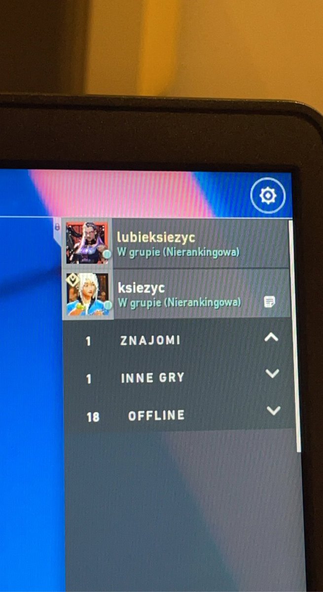 dzaga ⭒ (@szybkiiqos) on Twitter photo 