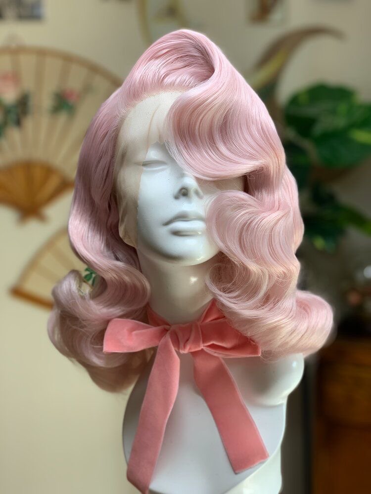 bunnboymaxing's tweet photo. I saw this wig on Pinterest and immediately thought of Cherry Blossom #SK8THEINFINITY #SK8エスケーエイト #KaoruSakurayashiki https://t.co/Ofn2ZsrETU