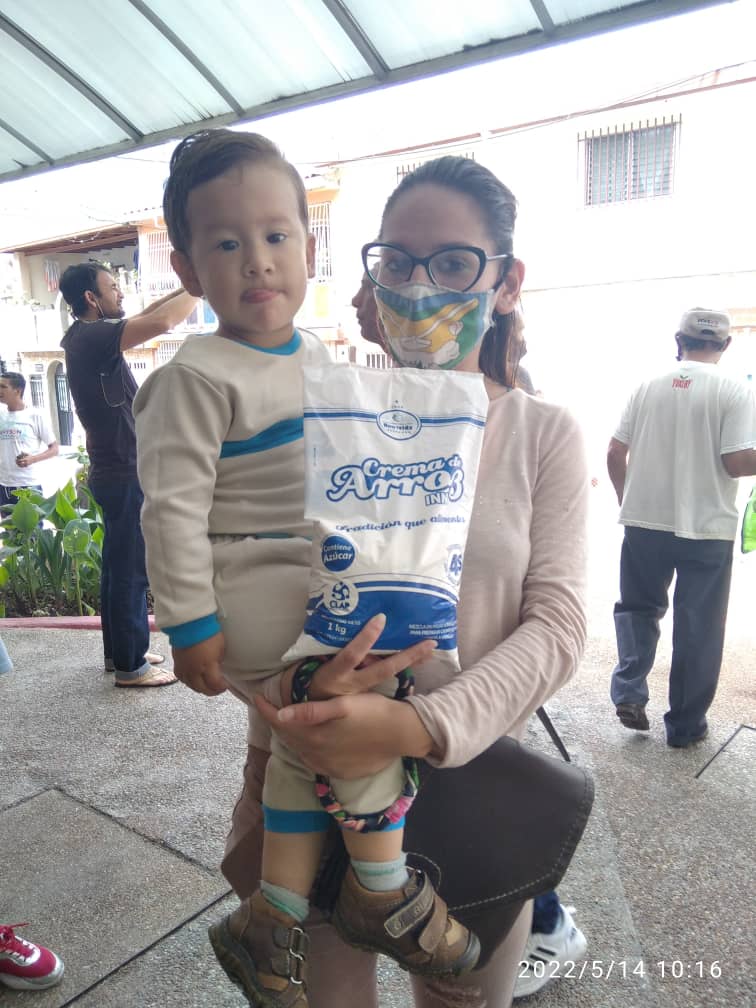 INN_MERIDA's tweet photo. En perfecta unión entre instituciones,movimientos sociales y misiones del estado #Mérida atendimos a la parroquia Milla desde el CDI Ernesto Palacio PRU a través del Plan Nucleo Duro del Fenómeno,beneficiando a niños,niñas,madres gestantes y lactantes
#INNMérida
#VenezuelaInnova https://t.co/WQB7AkDz9g