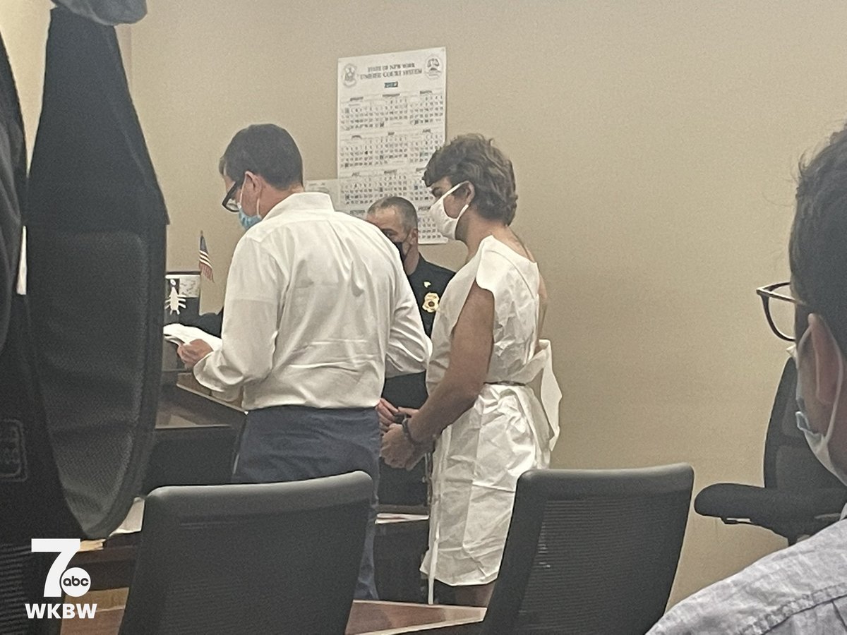 WKBW's tweet photo. Payton Gendron, 18, of Conklin, was arraigned this evening. A public defender entered a not guilty plea for Conklin in the mass shooting at Tops on Jefferson Avenue in Buffalo. https://t.co/TNUHlu7ygH https://t.co/mwAlOmwqiy