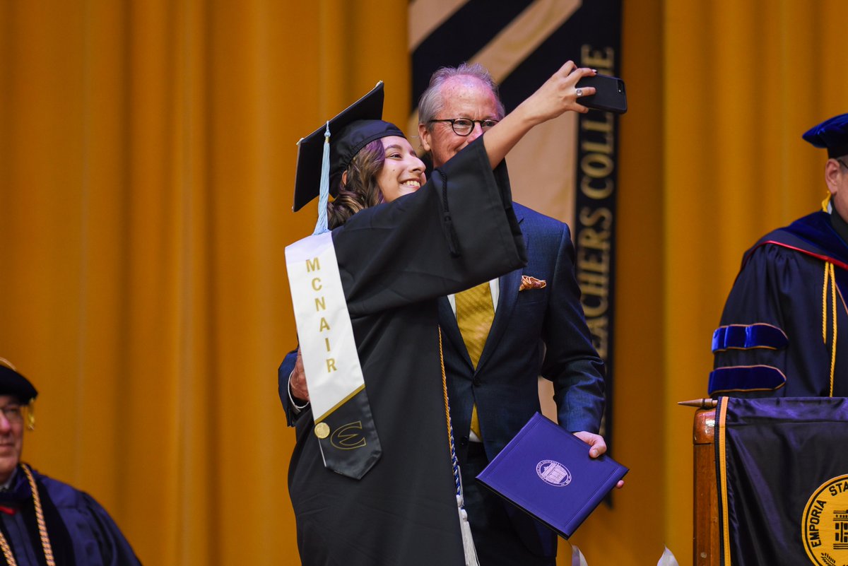 emporiastate's tweet photo. It was a great day to watch our students transition to ALUMNI! Congratulations, Hornets! We wish you the best of luck on your future endeavors. Come back and visit anytime. 
#HornetNation #StingersUp https://t.co/owdkzYrfFF