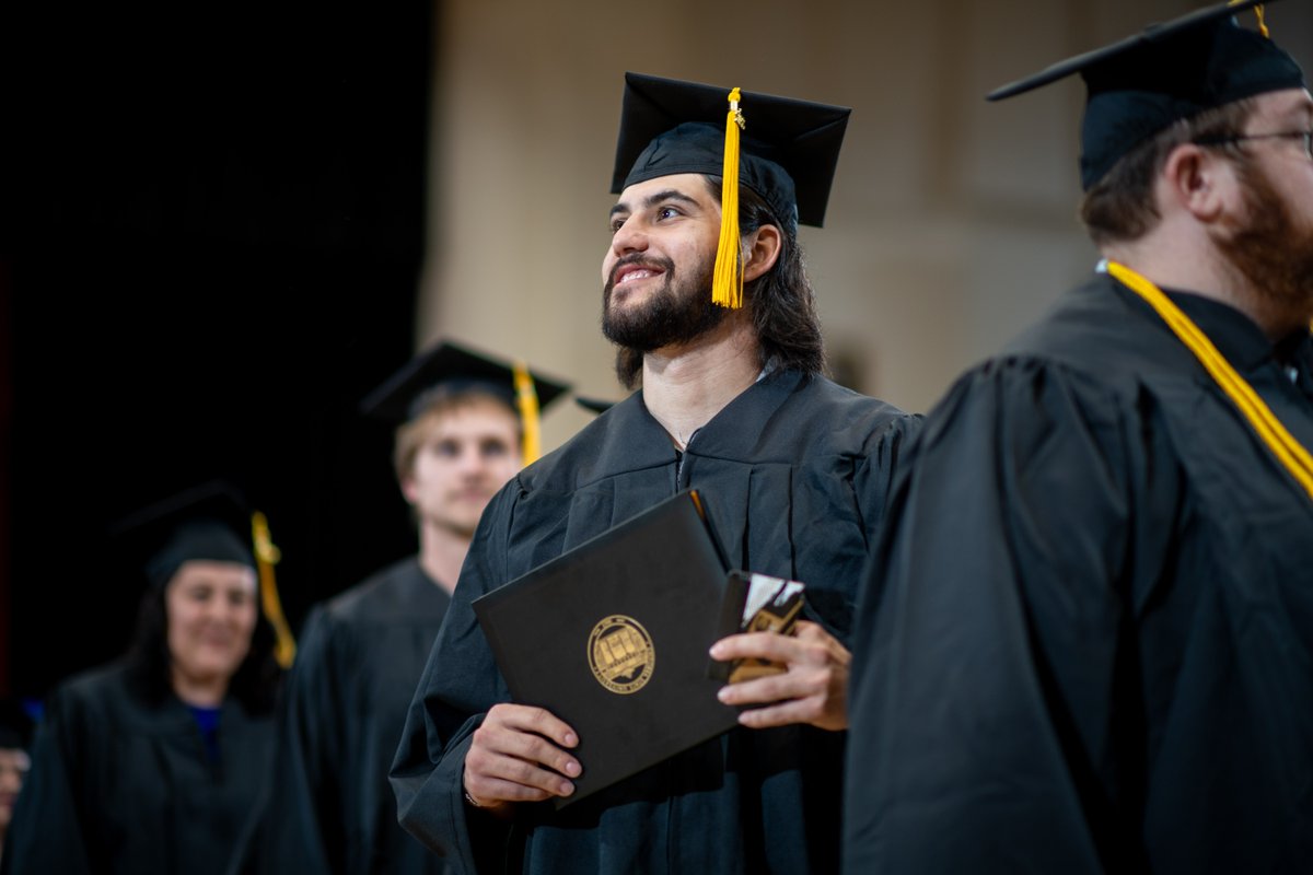 emporiastate's tweet photo. It was a great day to watch our students transition to ALUMNI! Congratulations, Hornets! We wish you the best of luck on your future endeavors. Come back and visit anytime. 
#HornetNation #StingersUp https://t.co/owdkzYrfFF