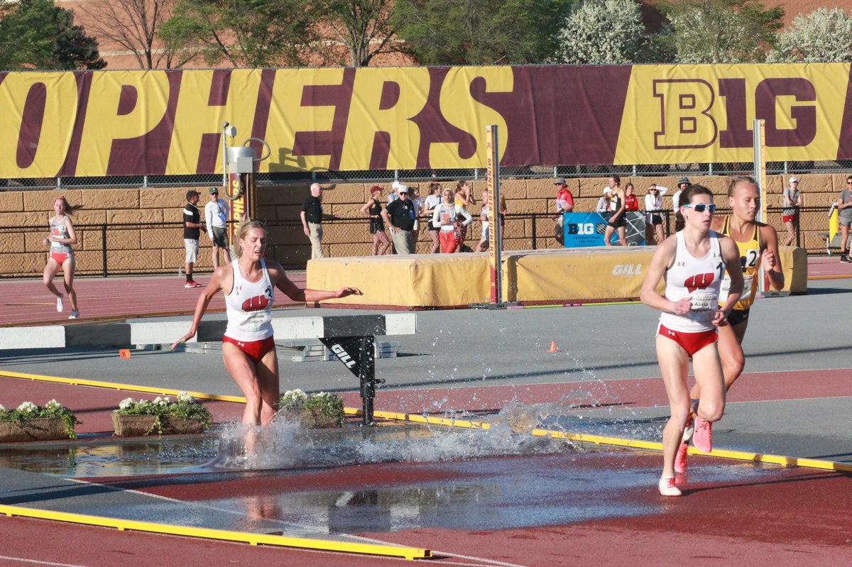 BadgerTrackXC's tweet photo. Talk about a race! @alissaniggemann lead the 3000-meter Steeplechase winning the event with a time of 10:01.16! Crouch finished third with a time of 10:13.15. Sippy finished ninth with a time of 10:35.43! https://t.co/B6tqModnza
