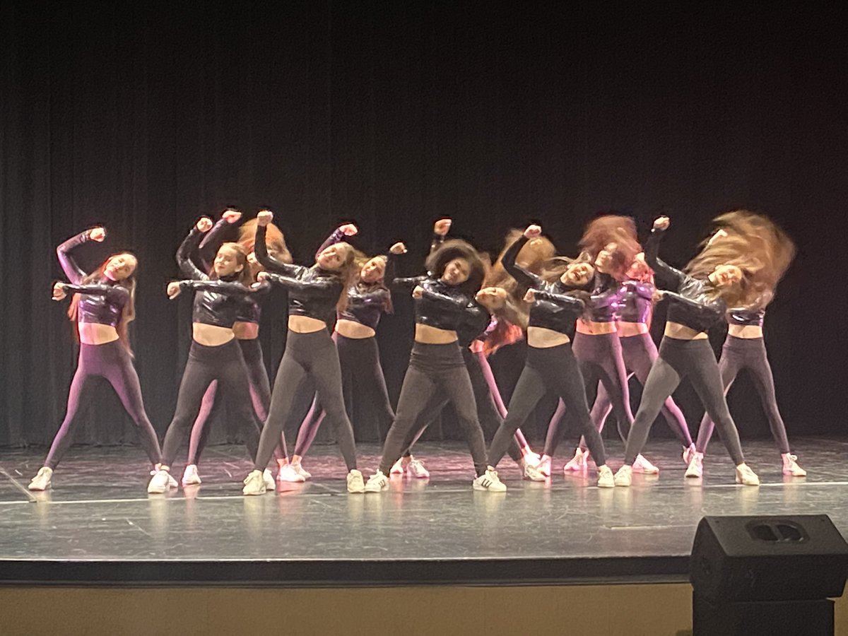 PDHSBarone's tweet photo. Beautiful show today -CTE PDHS Professional Dance Pathway  @aztecCTEap @RCOECTE @PDAztecs_Saig https://t.co/jqhLhJ8CJq