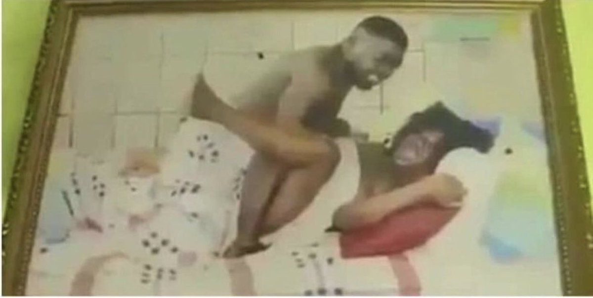 foundcalabarbae's tweet photo. A man caught his wife cheating, snapped &amp; framed the picture. He hung it in their living room and told his wife, “the day you take it down marks the end of our marriage” 

What’s your take on this? 

Source: @YAttabae https://t.co/DMKiKIybwv