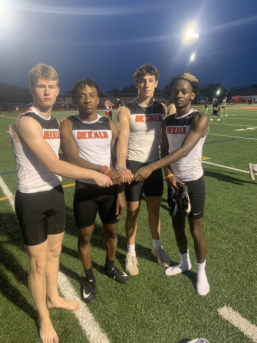 Super proud of this group. @EthanTierney1 does his lactate and goes to lift with football this week; @BikhaeI missed practice all week with a fever, @jamaribrown38 and @MarquanHoward step in at the last second as alternates and this crew takes 2nd in the DVC 4x2 with a 1:31.08
