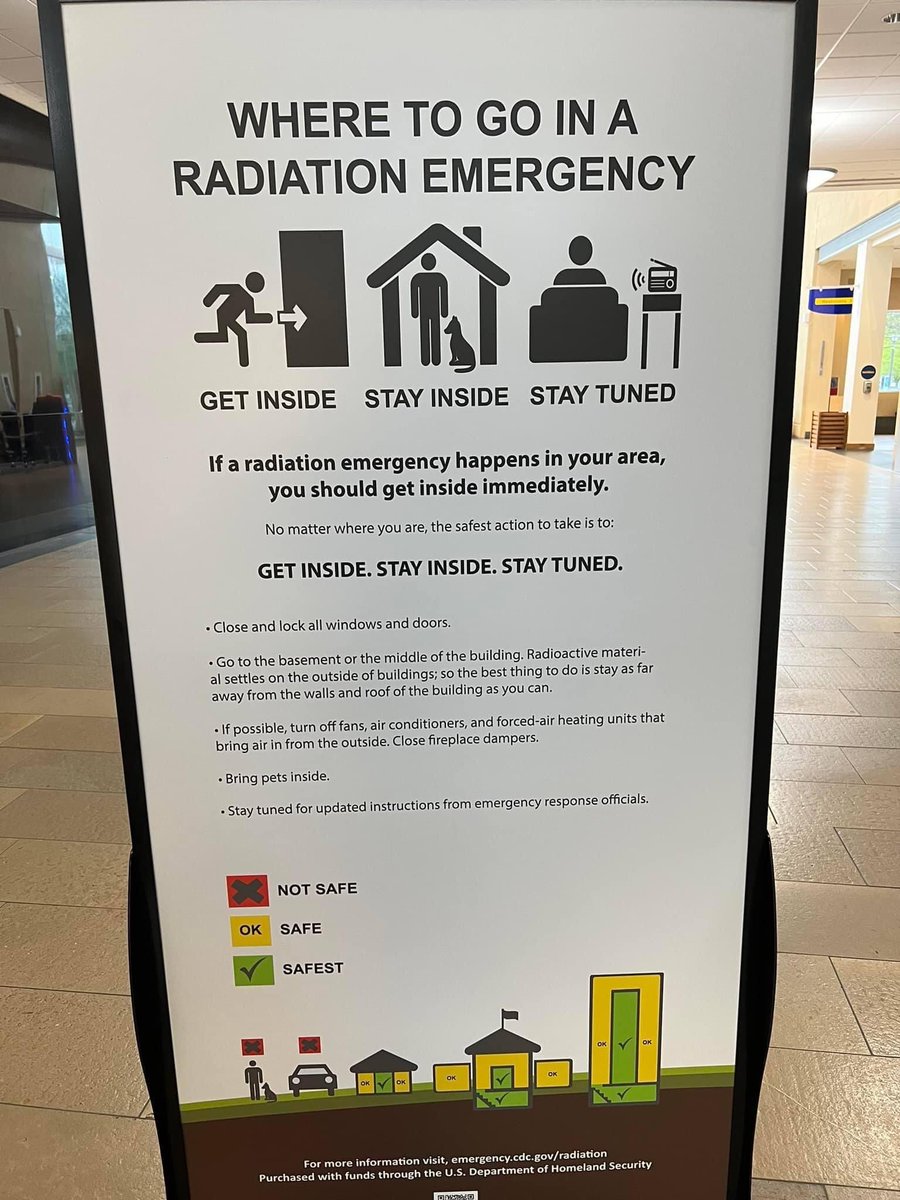 AHugePestilence's tweet photo. These are in the Paramus Park Mall in NJ. Why?
#paramusparkmall
#nuclearwar
#ww3
#radiationemergency https://t.co/fNhDvLOvvY