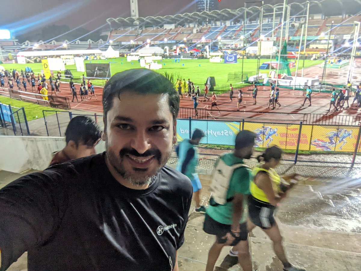TusharVashisht's tweet photo. Launching #HealthifyPro at @TCSWorld10K https://t.co/Z4lj4AyDuG