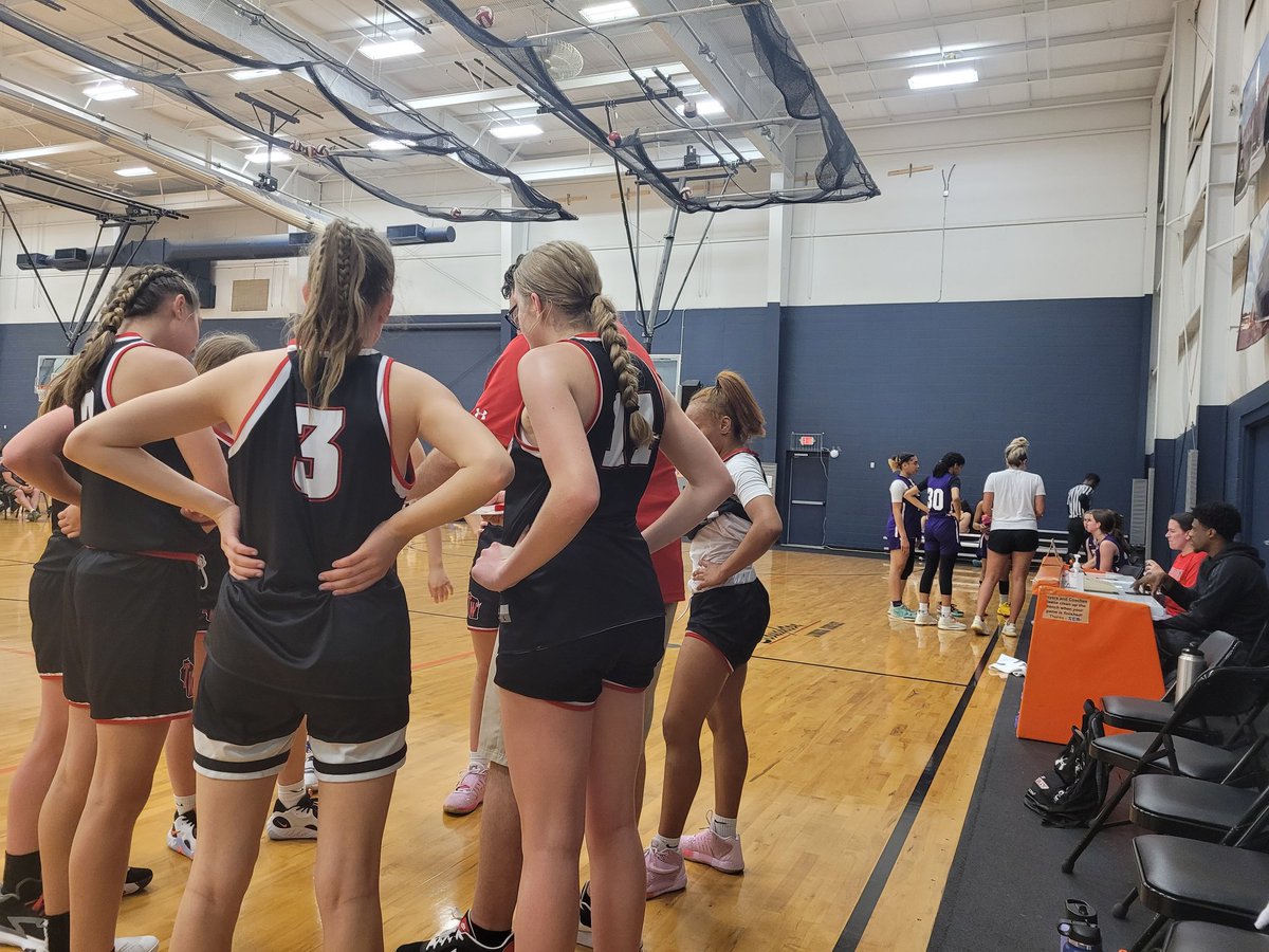 Great high energy matchup at <a href="/GirlsROCKSpring/">Girls ROCK Spring Classic</a> between Team Wisconsin Red and PGC coached by Team Wisconsin alum <a href="/JennyLindner/">Jenny Lindner 🦋</a>