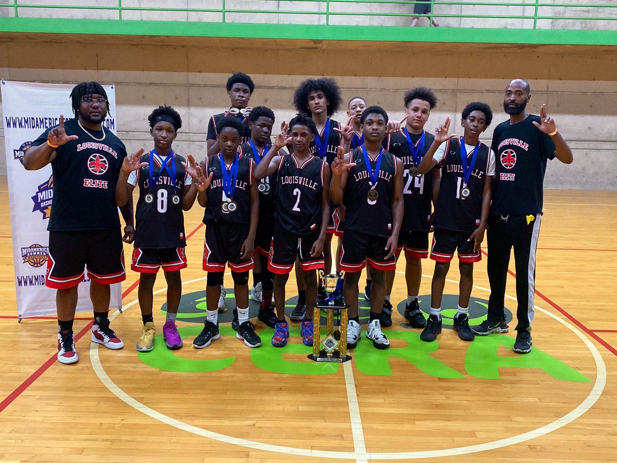 MATotalSports's tweet photo. The ⭐️s were bright at the 2022 Future Stars Shootout🏆 https://t.co/gLMYWsmHYX