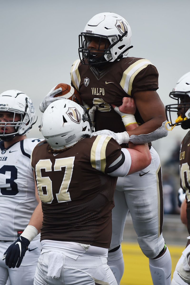 BaileyStockton_'s tweet photo. Blessed to receive another D1 offer from Valparaiso University!! @GVandagriff @Mansell247 @ChadSimmons_ @JeremyO_Johnson @CoachRicht https://t.co/b6ATkk8Vj1