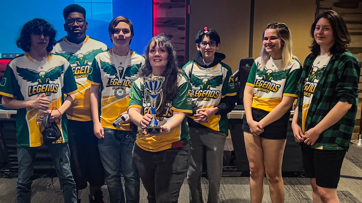 These Smite Legends took Runner-up at State!!! So proud of this team; great people, awesome players!! Thanks for a fun season! <a href="/thecaseeagles/">Case Eagles</a> <a href="/rusd_esports/">Racine Unified Esports</a> <a href="/racineunified/">Racine Unified</a> @wihsea <a href="/smitegame/">SMITE 2</a> #2 #casepride #varsity #esports