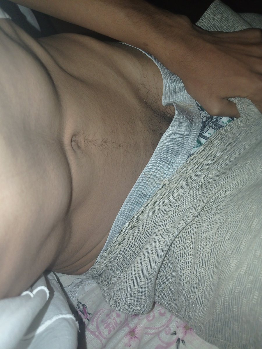 caio_hype57's tweet photo. Tiro ou não? #PINTOSAWARDS #sex https://t.co/VbSMN3bvNA