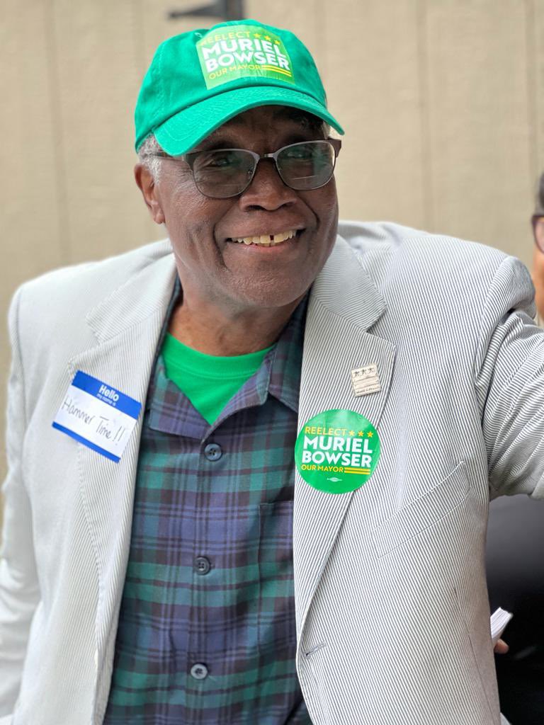 MurielBowser's tweet image. Thank you, Ward 4, for coming out this evening to support our campaign for four more years

Ballots hit mailboxes this week. I ask for your vote by June 2️⃣1️⃣ because proven leadership matters 

Together, we will ensure every resident has a #FairShot MurielBowser.com