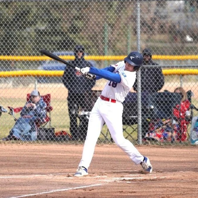 YEGExpos's tweet photo. Great opening day for the Expos with 2 wins and 3 home runs by:

#18 Theo Shipton
#9 Josh Macauley
#16 Jack Zarowny

Final game scores against Camrose Cougars:

Game 1: 10-2
Game 2: 20-0 https://t.co/qOlVoBwXax