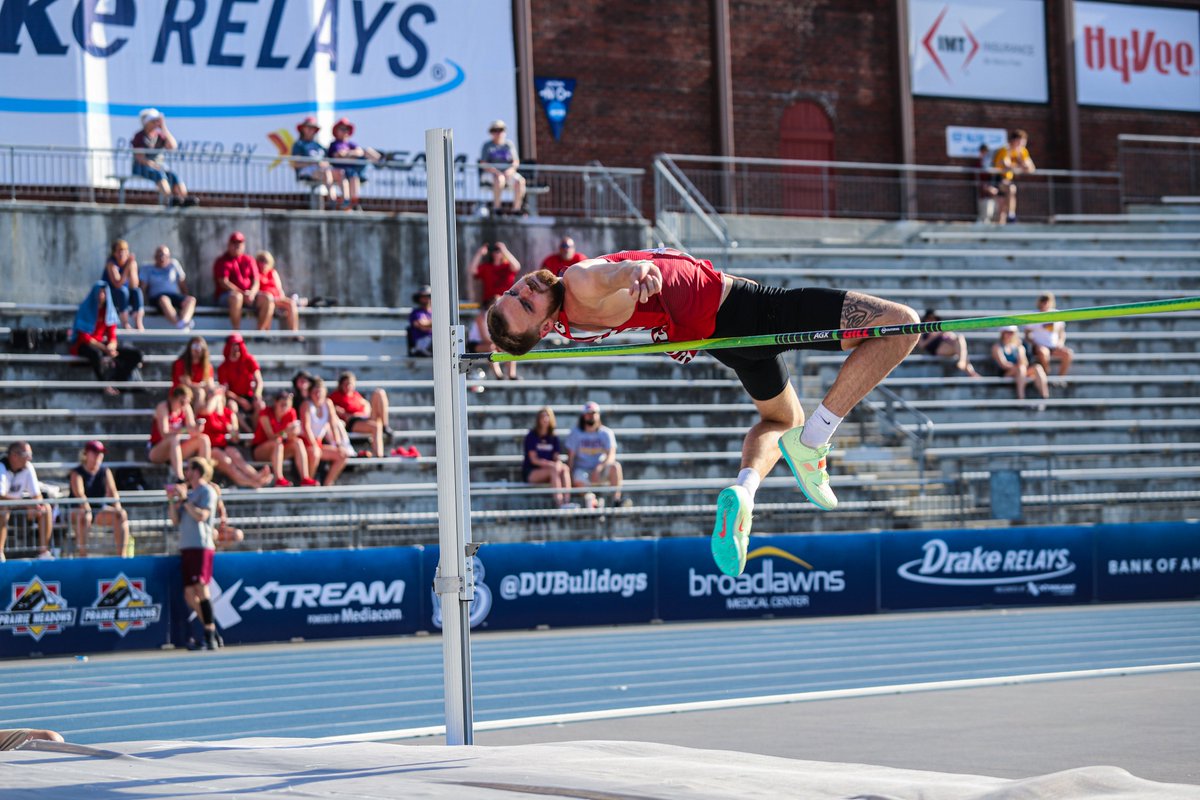 RedbirdTFXC's tweet photo. .@miedemac1 follows up his third-place finish in the decathlon by scoring 1.5 points in the high jump!

He cleared 2.00 (6-6.75) to tie for seventh. https://t.co/9MqW0c2kLc
