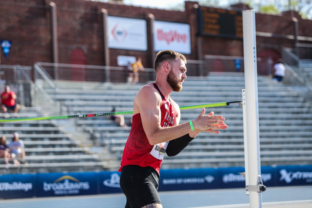 .<a href="/miedemac1/">Caleb Miedema</a> follows up his third-place finish in the decathlon by scoring 1.5 points in the high jump!

He cleared 2.00 (6-6.75) to tie for seventh.