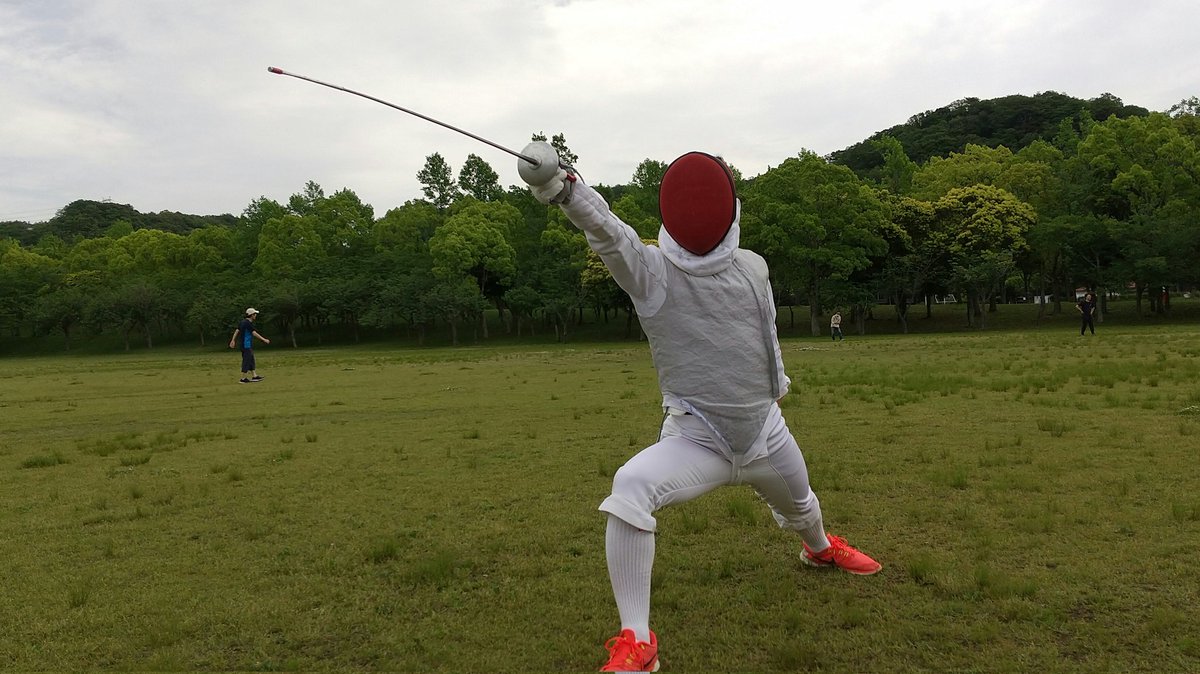 westkobefencing's tweet photo. 『第1回青空ゲリラフェンシング』実施中！！

https://t.co/mgYslm7CeB

#フェンシング #兵庫県 #神戸市 #垂水 #須磨 #長田 #灘 #東灘 #西区 #北区 #芦屋 #明石 #加古川 #高砂 #西宮 #三木 #三田 #稲美町 #播磨町 #スポーツ #生涯スポーツ #世代間交流 #メンバー募集中 #初心者大歓迎 #しあわせの村 https://t.co/QdtiVuE3bq