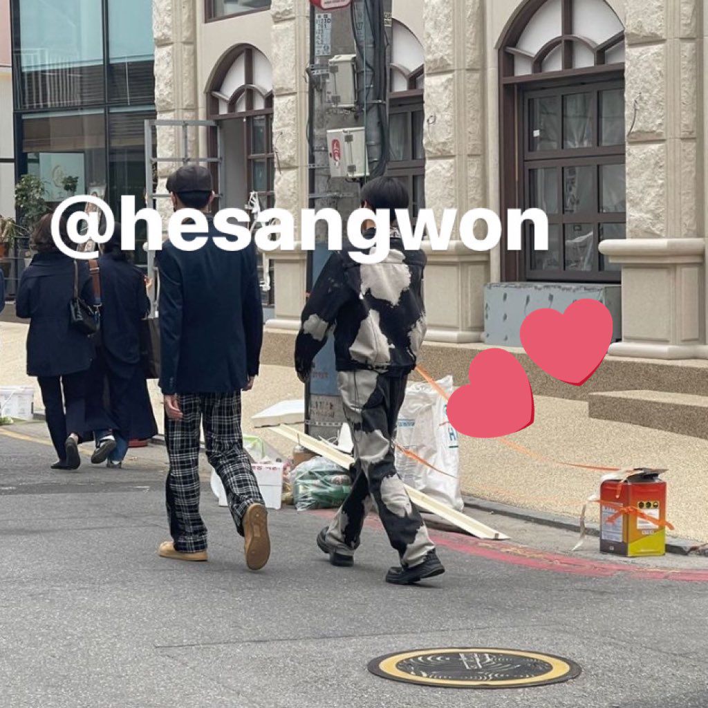 bhnbg_pyofc's tweet image. INFO | 13.05.22 

¡Otro OP vio a Trainee A hoy!

#TraineeA #트레이니에이
#LEO #리오
#상원 #SANGWON
#JAMES #제임스
#JIHOON #지훈
#JJ #제이제이
#WOOCHAN #우찬
#yorch #요치 @trainee_a

- 🌈